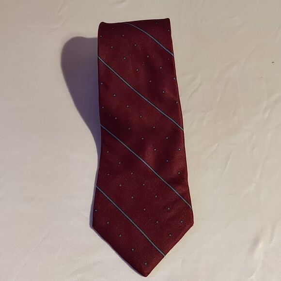 Calvin Klein Burgundy Necktie - Picture 1 of 2
